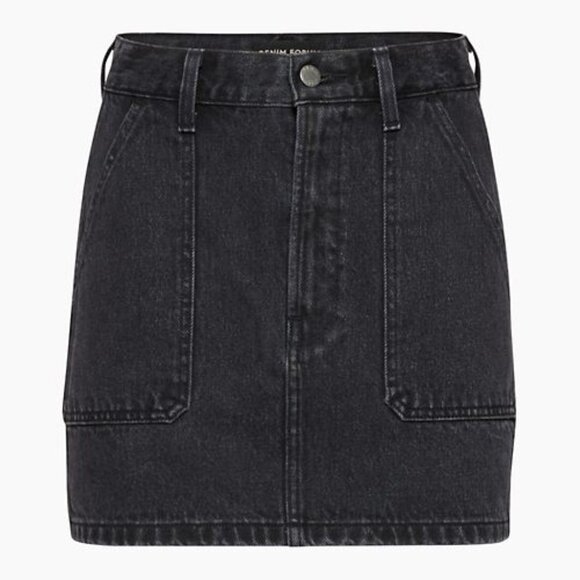 Aritzia Denim Forum The '90s Utility Mini Denim Skirt- Size 29 - Picture 1 of 3